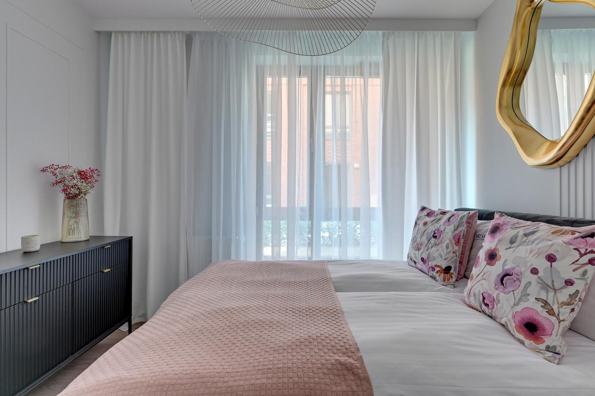 Premiem Cube Apartments In Center By Lion Apartments Gdansk Bagian luar foto
